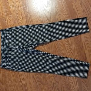 Old Navy BW Pixie Houndstooth Print, Size 2 Petite, NWOT